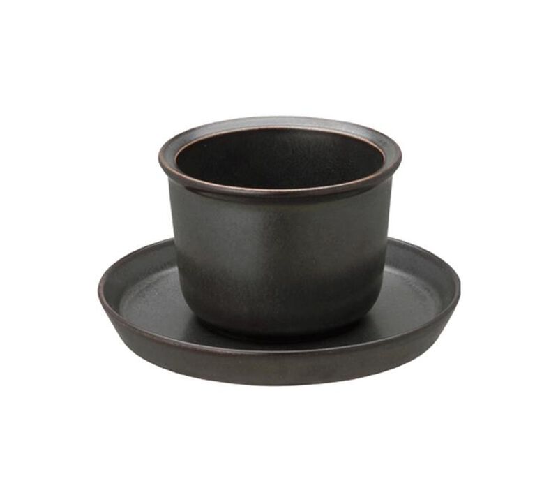 Tea Cup and Saucer "Leaves to Tea" in Black  - Kinto image number 0