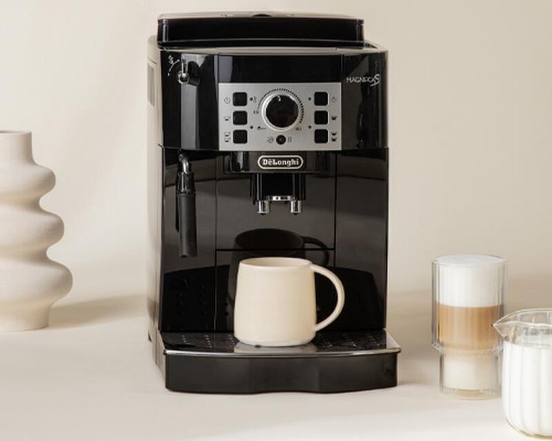 Delonghi Magnifica S ECAM 22.140.B Macchina da caff&egrave; automatica image number 6